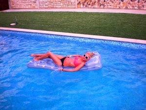 Meet Dina (26) | Arizona Adult Dating Profile