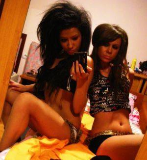 Connect with Lindsay (21) in Michigan | Adult Dating