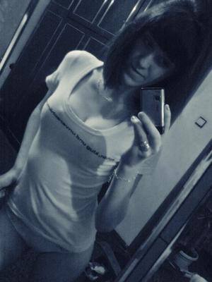 Chat with Dulce (18) in District Of Columbia | Casual Dating Profile