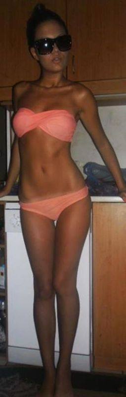 Corinne (20), Quebec | Casual Encounters and Chat