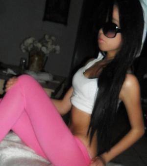 Candace, 21 from Kentucky | Older Men and Younger Women Dating