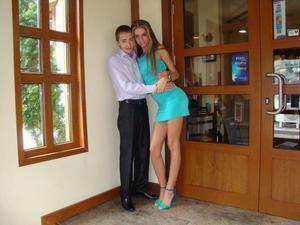 Connect with Phoebe (29) in Illinois | Adult Dating