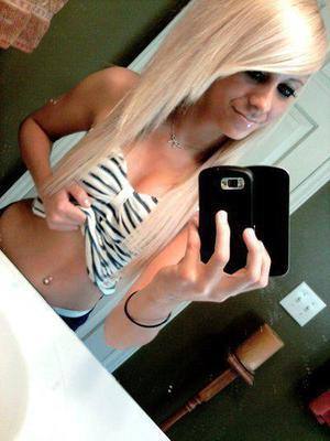 Noelle (22) in Pennsylvania | Private Adult Dating Profile