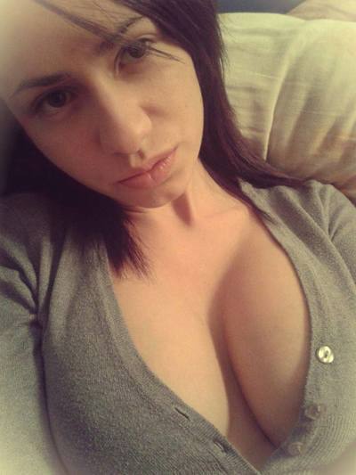 Connect with Chelsie (21) in Pennsylvania | Adult Dating