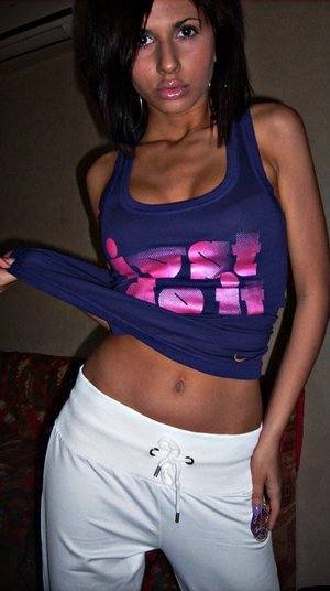 Constance (19) in Iowa | Private Adult Dating Profile