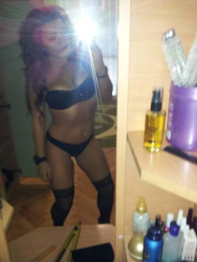 Connect with Sylvia (19) in Texas | Adult Dating