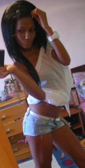 Daniella (23), Florida | Casual Encounters and Chat