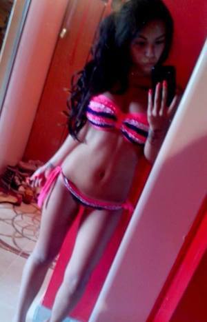 Jade (29) in Virginia | Discreet Private Dating