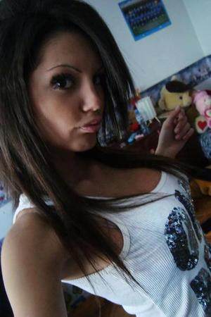 Cora (27) in Port St. Lucie, FL, adult profile photo