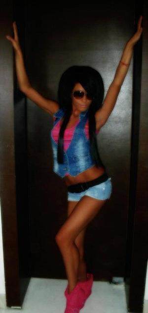 Sharon, 19, profile image for San Diego, CA dating page