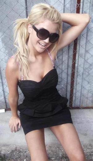 Veronica, 25, profile image for Palm Harbor, FL dating page