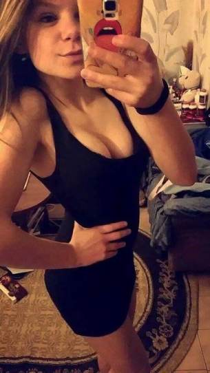 Sara (18) from South Carolina profile image