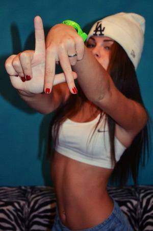 Private Chat with Tracy (21) in Missouri