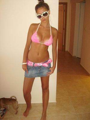 Reyna, 27, Washington local dating profile photo