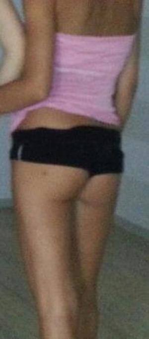 Carol (29) in Pennsylvania | Discreet Private Dating
