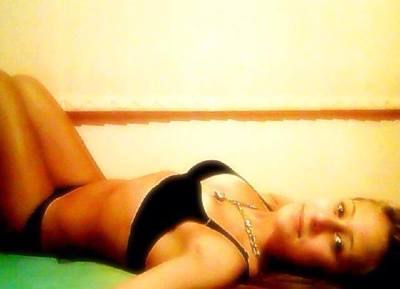 Lesley, age 18, local profile image in Virginia Beach, VA