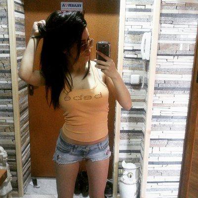 Meet Alexis (23) from Pennsylvania | Confidential Encounters