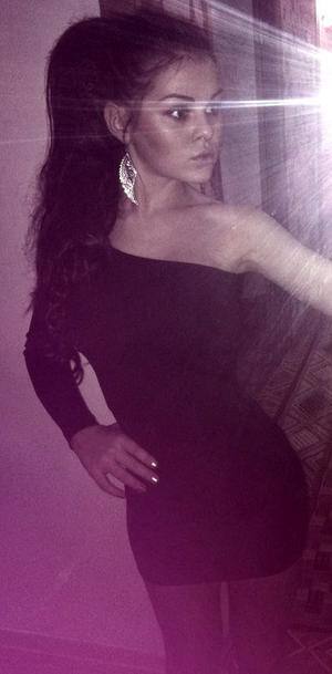 Meet Jenifer (22) from Missouri | Confidential Encounters