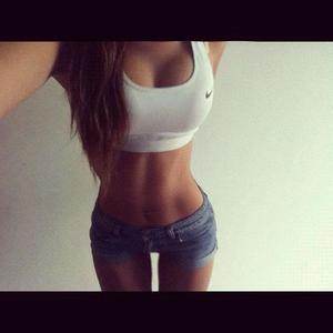 Adele (21) in Apex, NC, adult profile photo