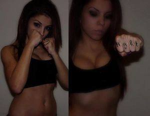 Private Chat with Dana (23) in Georgia