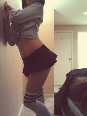 Bridget (24) in West Virginia | Discreet Private Dating