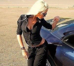 Meet Layla (28) from Texas | Confidential Encounters