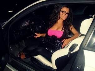 Tamara (27) in Bloomington, IL, adult profile photo