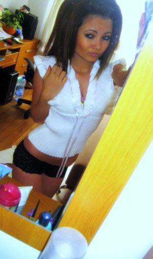 Tracey is a cheater looking for a guy like you!