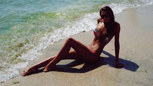 Looking for local cheaters? Take Raquel from California home with you