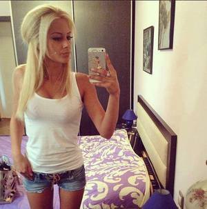 Looking for local cheaters? Take Lauren from Nebraska home with you