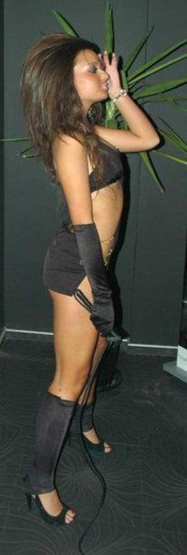 Looking for local cheaters? Take Elissa from Tennessee home with you