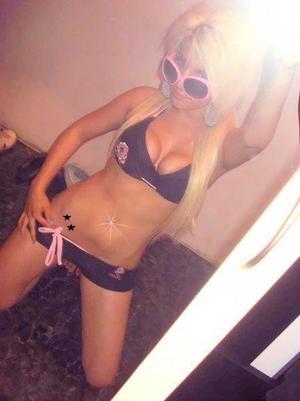 Millicent from Washington is looking for adult webcam chat