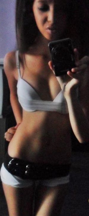 Madeleine from New York is interested in nsa sex with a nice, young man