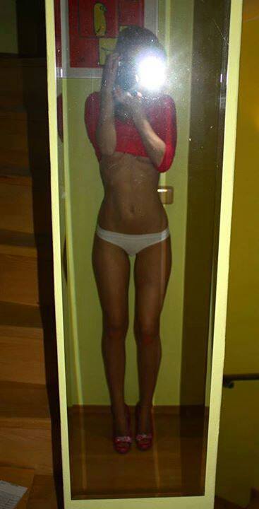 Annamae from Illinois is looking for adult webcam chat