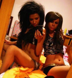 Looking for girls down to fuck? Adrienne from Ohio is your girl