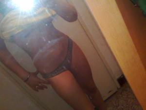 Mallory from Ontario is looking for adult webcam chat