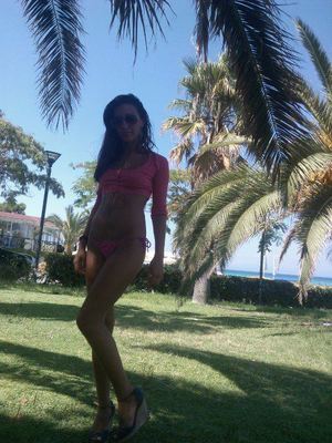 Escorts like Aliya are down to fuck you now!
