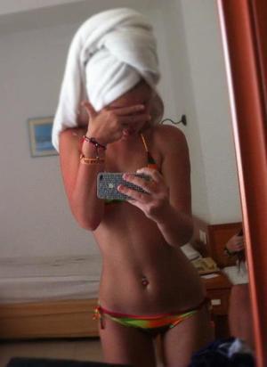 Jalynn from Alaska is looking for adult webcam chat