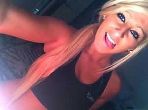Reagan from Colorado is looking for adult webcam chat