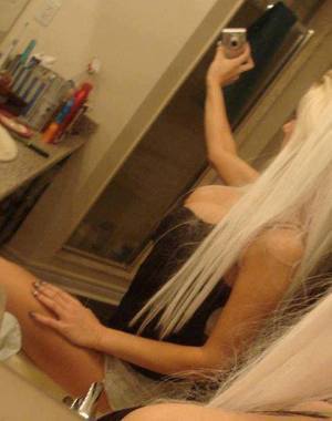 Willa from Washington is looking for adult webcam chat