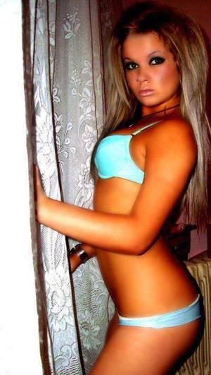 Looking for local cheaters? Take Itzel from Texas home with you