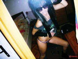 Looking for local cheaters? Take Desiree from District Of Columbia home with you