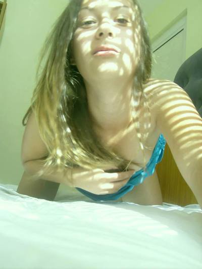 Meet local singles like Justine from Arizona who want to fuck tonight