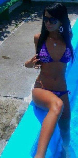 Meet local singles like Iyanna from Iowa who want to fuck tonight