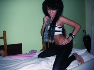 Looking for girls down to fuck? Mary from Illinois is your girl