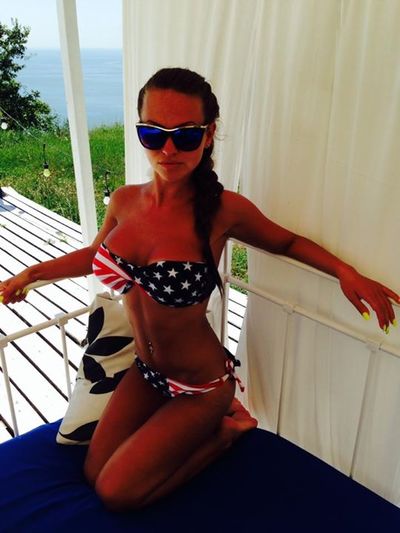 Looking for girls down to fuck? Ellie from Missouri is your girl
