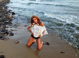 Alexandra is a cheater looking for a guy like you!