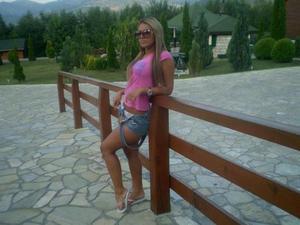 Finding a fuck buddy like Tegan from British Colombia has never been easier