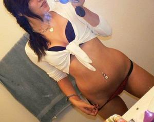 Meet local singles like Raquel from Texas who want to fuck tonight