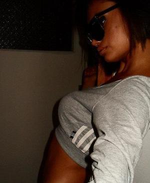 Elisabeth is a cheater looking for a guy like you!